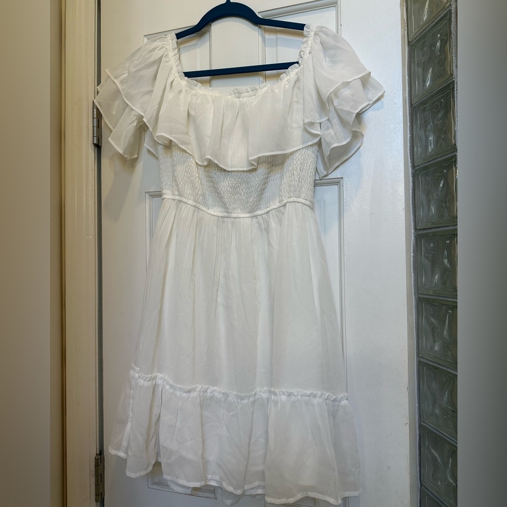NWT Hollister Cream Off-shoulder  Smocked Dress